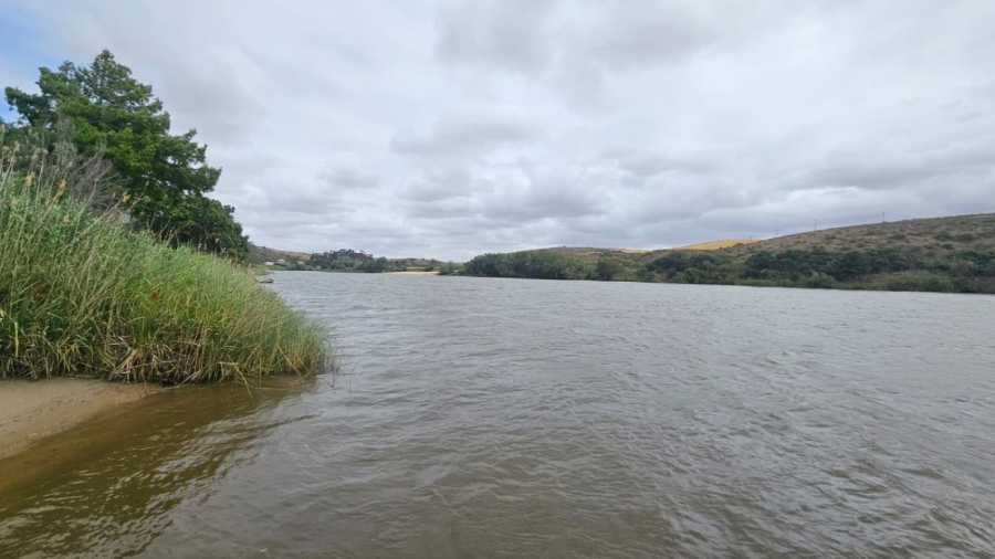 5 Bedroom Property for Sale in Malgas Western Cape